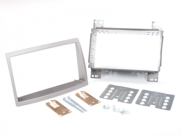 Radioblende HYUNDAI i30 (FD) 2007-12 2DIN silber