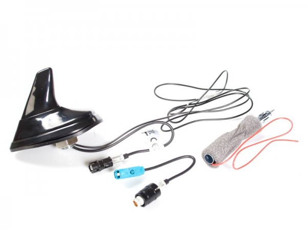 Shark Antenne AM/FM DIN(male)-FAKRA(female) aktiv Piano Black
