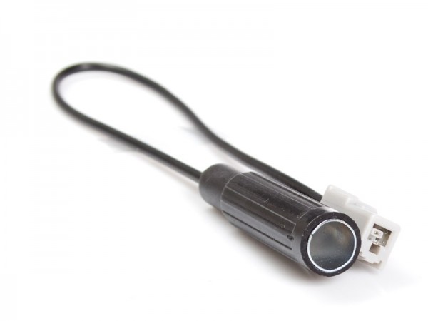 Antennenadapter HYUNDAI KIA GT13 (M) auf DIN (F) Buchse