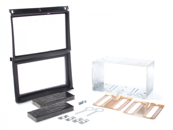 Radioblende SCANIA ab 2012 2DIN schwarz Installer Kit