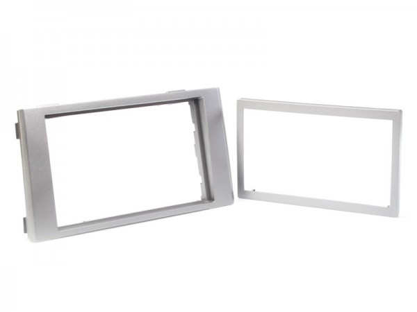 Radioblende IVECO Daily IV+V ab 2006-14 2DIN silber